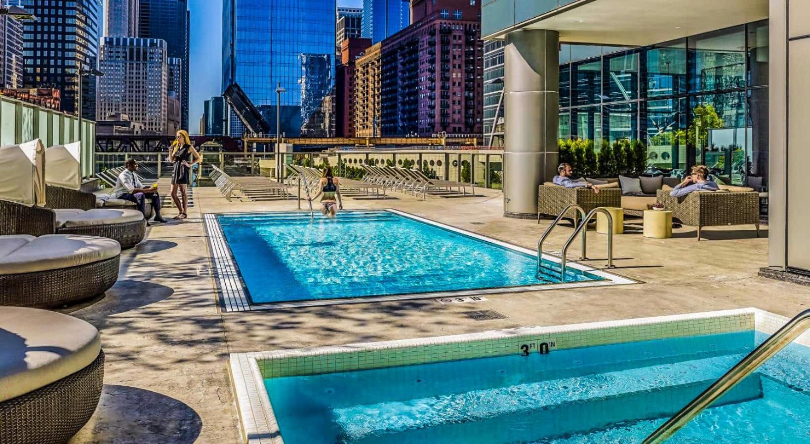 Nvcll Chicago Hotel Екстериор снимка