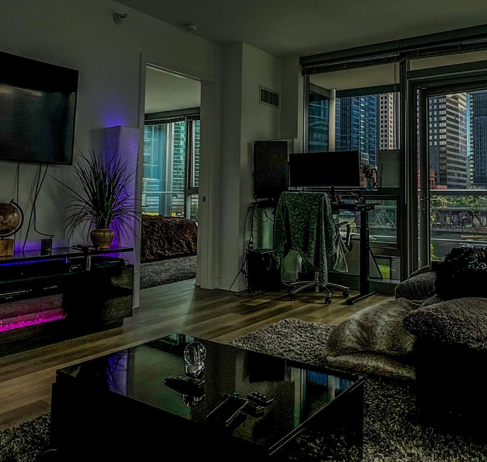 Nvcll Chicago Hotel Екстериор снимка